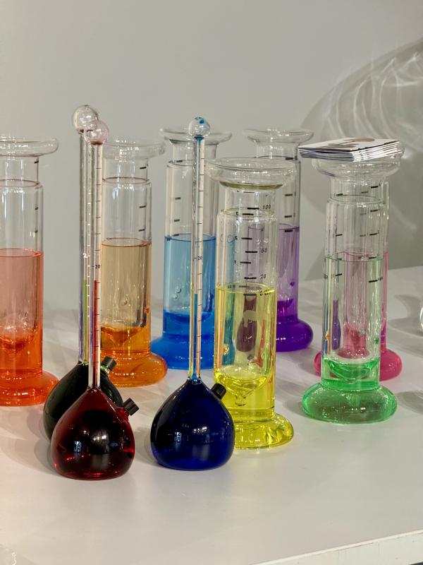 Experiment with Archimedes' law